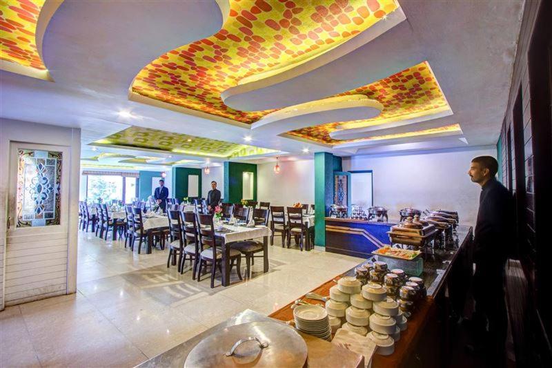 Hotel The North Wind In City Center, Manali Esterno foto